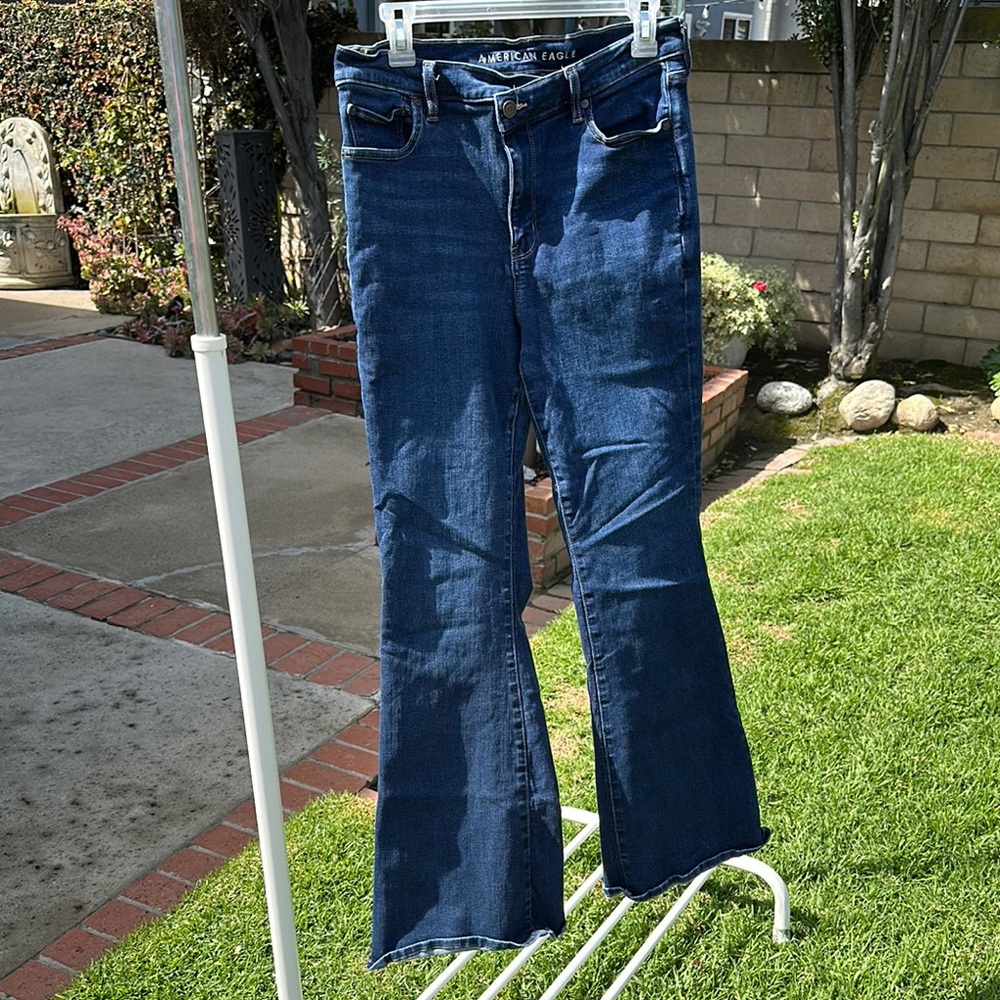 American Eagle Outfitters Super Hi Rise Flare 12 Regular